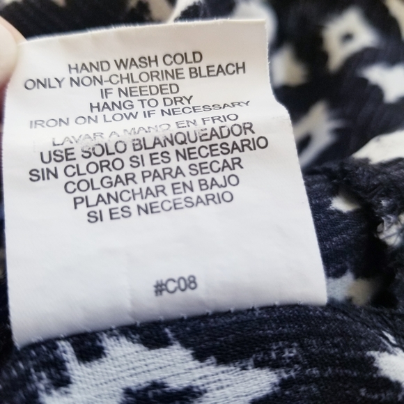 Lily Rose Black and White Tank Size Medium - Picture 5 of 7